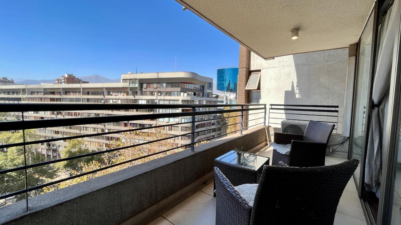 Apartamentos City Centro Los Leones サンティアゴ エクステリア 写真